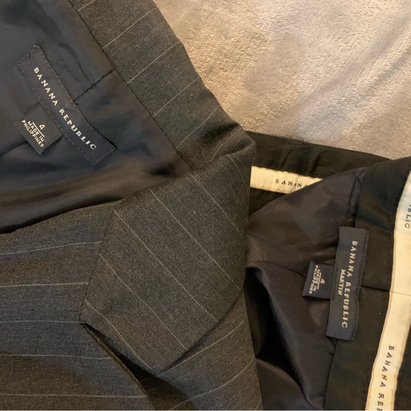 ❌❌❌ SOLD ❌❌❌ 2 PC BANANA REPUBLIC Pantsuit Size 4 🔥🔥🔥🔥 - Picture 10 of 10